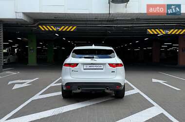 Внедорожник / Кроссовер Jaguar F-Pace 2018 в 