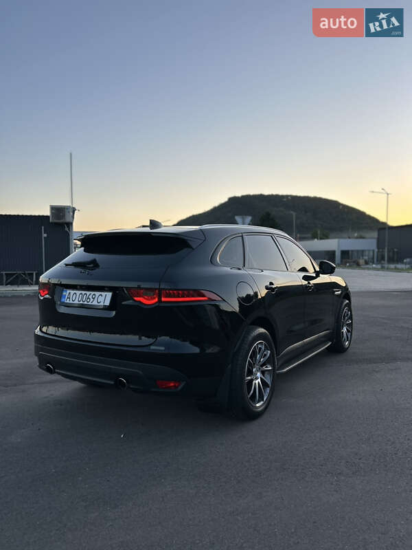 Внедорожник / Кроссовер Jaguar F-Pace 2017 в Мукачево