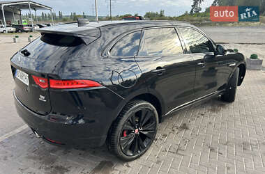 Позашляховик / Кросовер Jaguar F-Pace 2016 в 