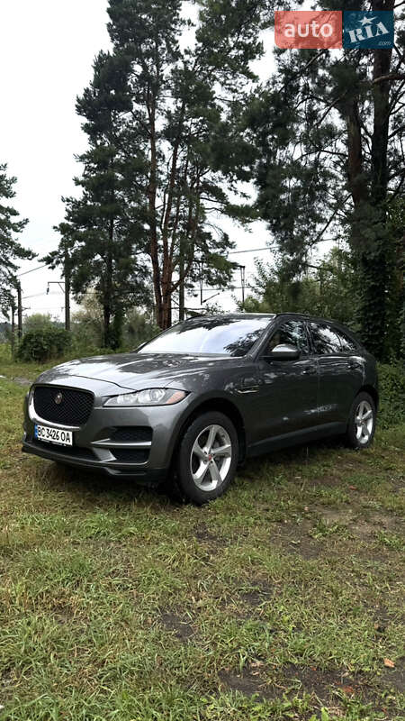 Внедорожник / Кроссовер Jaguar F-Pace 2018 в 