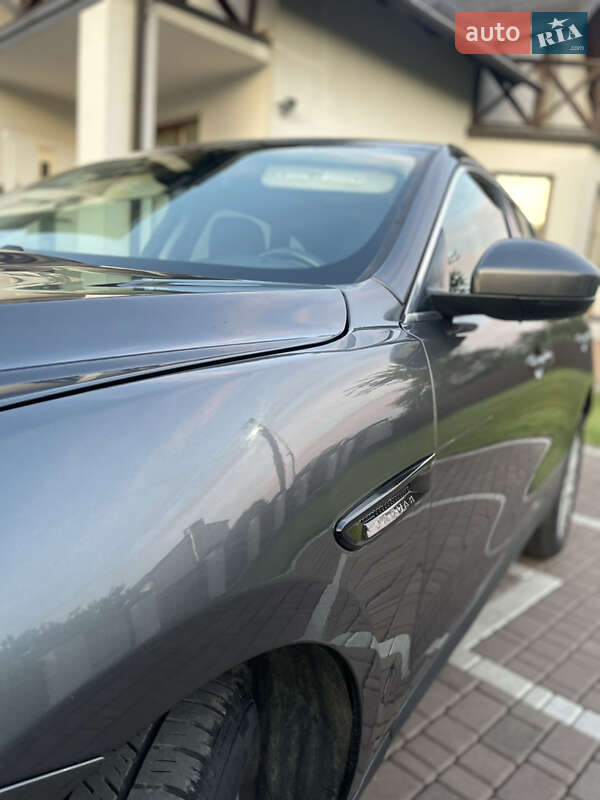 Внедорожник / Кроссовер Jaguar F-Pace 2016 в Ковеле