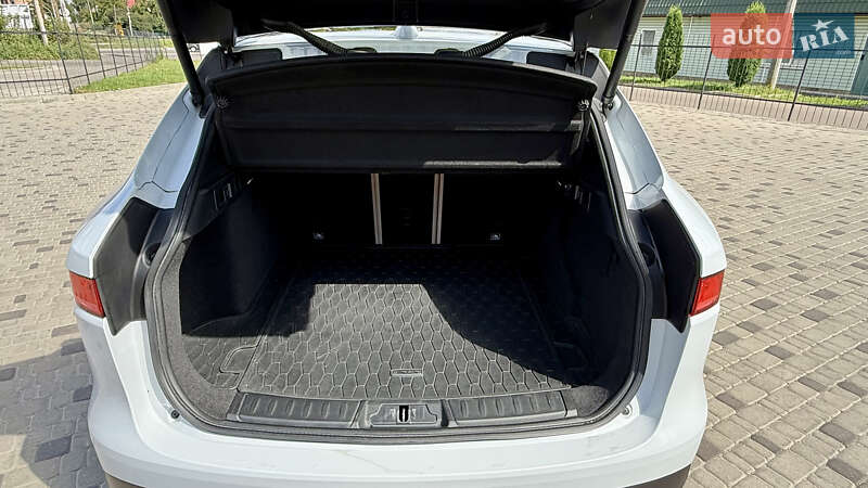 Позашляховик / Кросовер Jaguar F-Pace 2017 в Білій Церкві