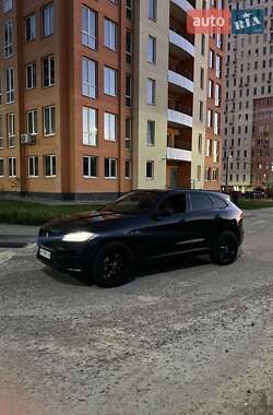 Внедорожник / Кроссовер Jaguar F-Pace 2018 в 