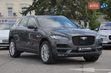 Позашляховик / Кросовер Jaguar F-Pace 2015 в 