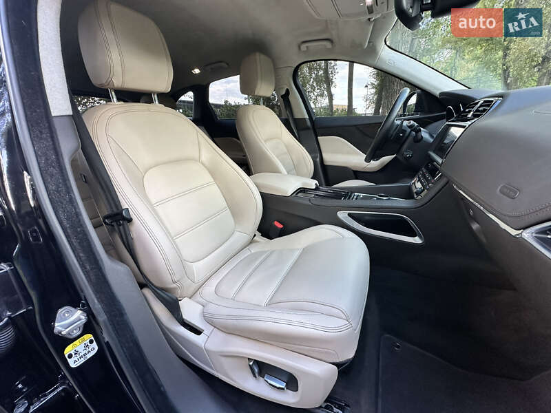 Позашляховик / Кросовер Jaguar F-Pace 2020 в Києві фото 44 Позашляховик / Кросовер Jaguar F-Pace 2020 в Києві