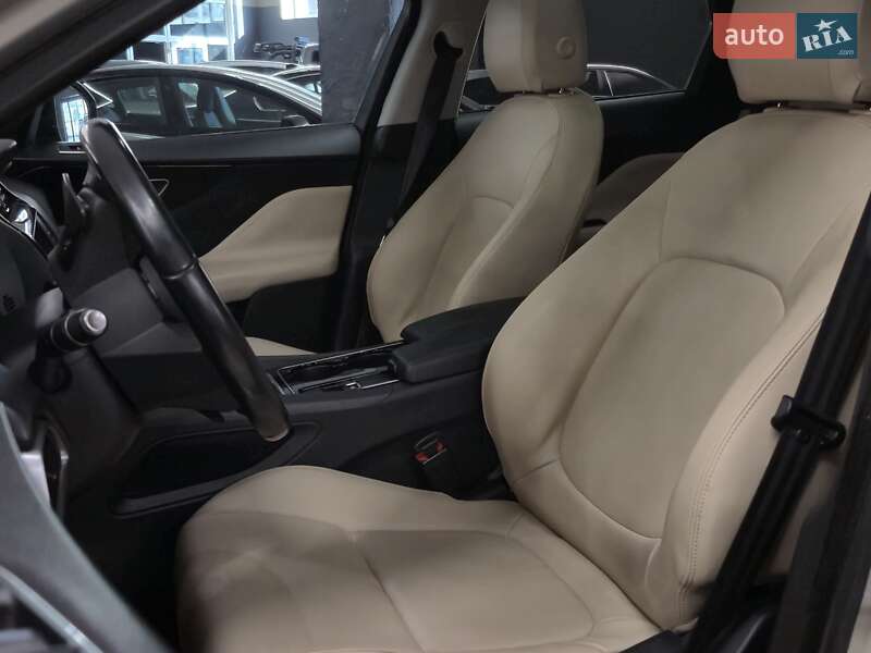 Внедорожник / Кроссовер Jaguar F-Pace 2016 в Николаеве фото 9 Внедорожник / Кроссовер Jaguar F-Pace 2016 в Николаеве