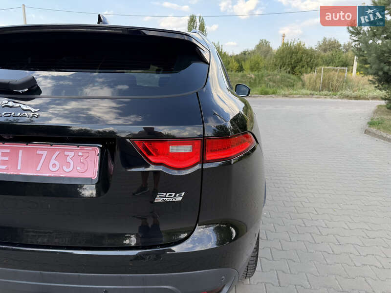 Позашляховик / Кросовер Jaguar F-Pace 2017 в Луцьку