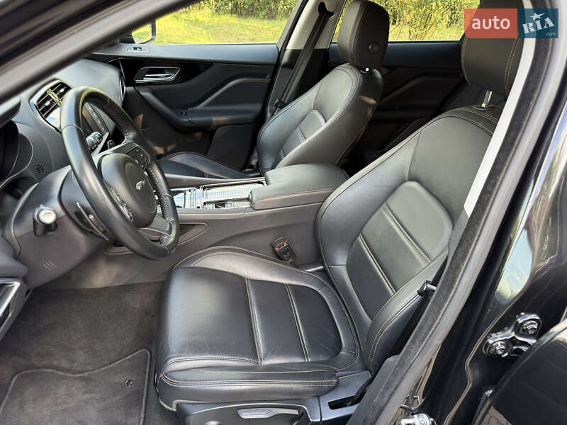 Позашляховик / Кросовер Jaguar F-Pace 2017 в Луцьку