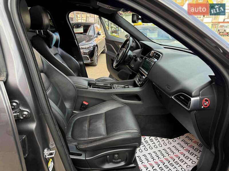 Внедорожник / Кроссовер Jaguar F-Pace 2016 в Львове фото 47 Внедорожник / Кроссовер Jaguar F-Pace 2016 в Львове