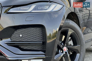 Позашляховик / Кросовер Jaguar F-Pace 2021 в 