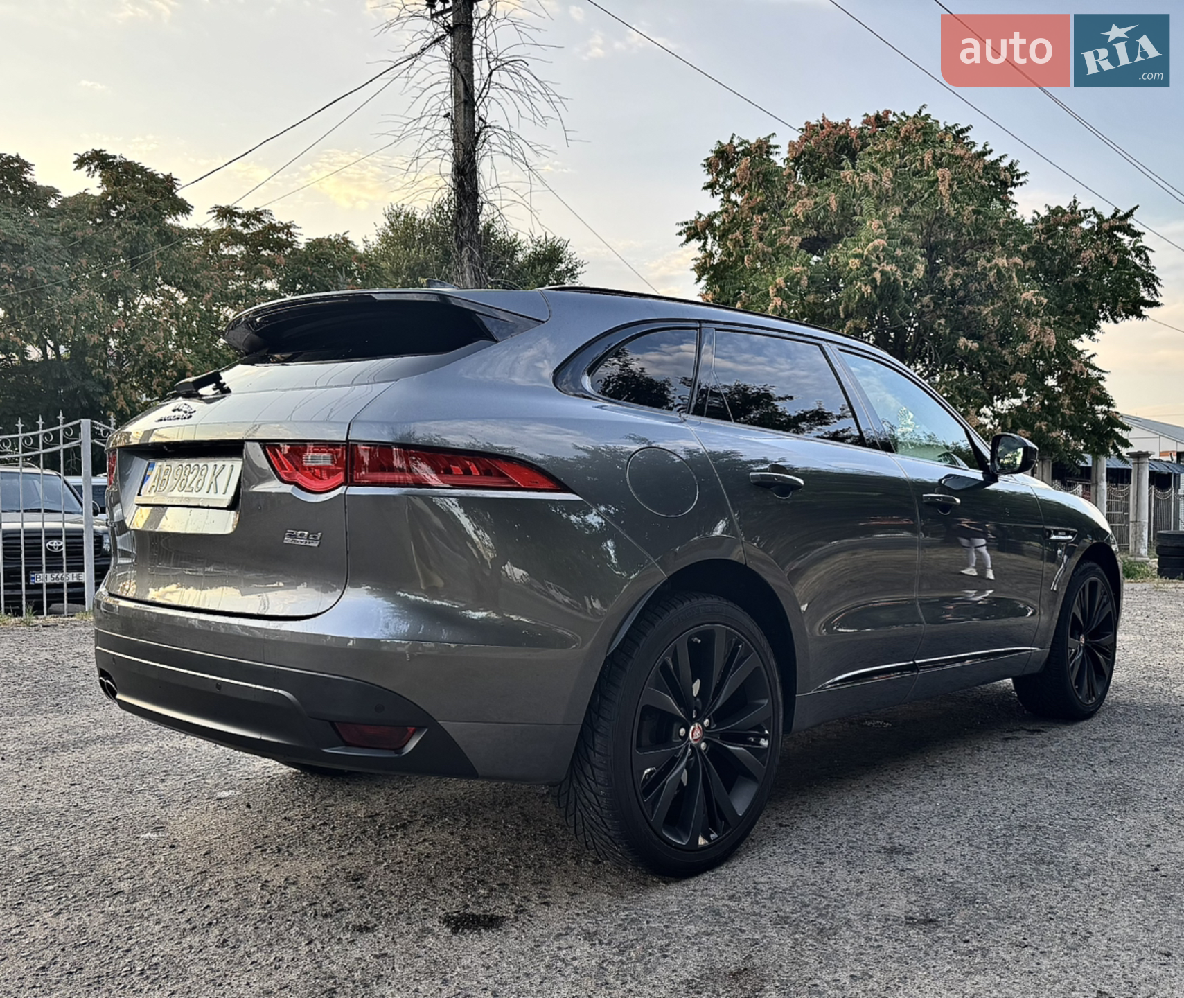 2018 Jaguar F-Pace - мініатюра 6