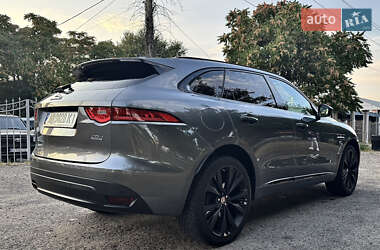 Внедорожник / Кроссовер Jaguar F-Pace 2018 в 