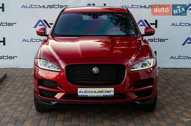 Внедорожник / Кроссовер Jaguar F-Pace 2017 в 