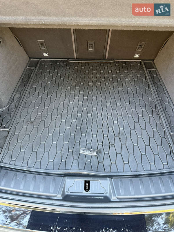 Позашляховик / Кросовер Jaguar F-Pace 2016 в Чернігові