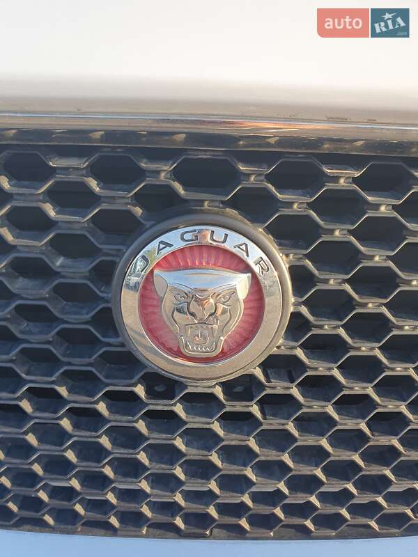 Позашляховик / Кросовер Jaguar F-Pace 2017 в Тернополі