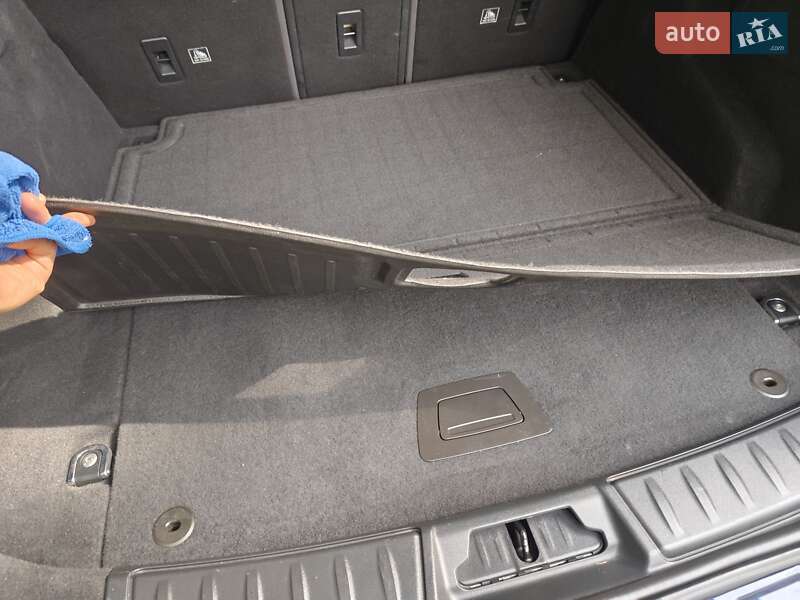 Внедорожник / Кроссовер Jaguar F-Pace 2018 в Львове фото 25 Внедорожник / Кроссовер Jaguar F-Pace 2018 в Львове