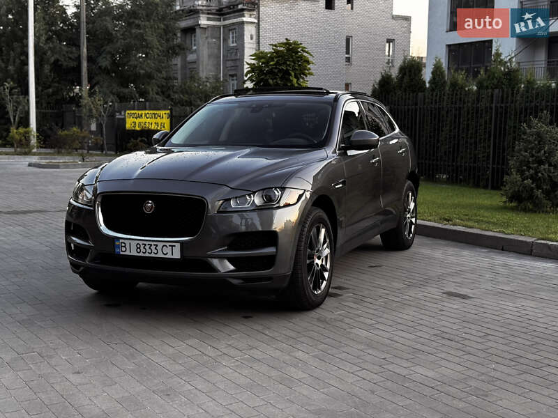Позашляховик / Кросовер Jaguar F-Pace 2017 в Кременчуці