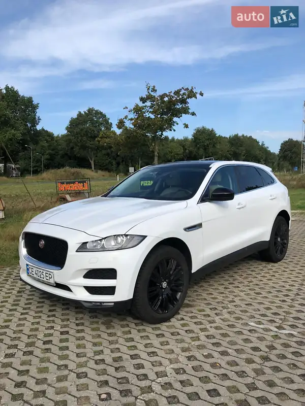 Jaguar F-Pace 2016
