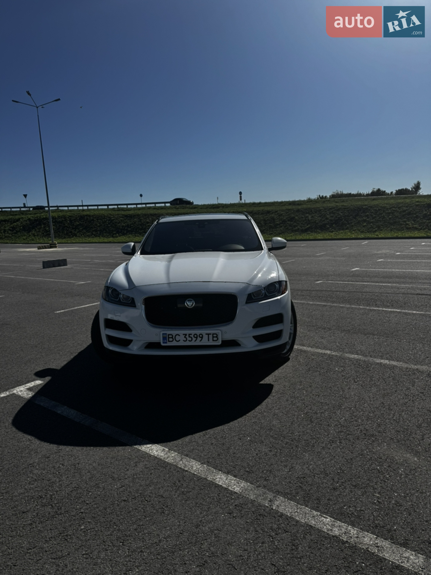 2018 Jaguar F-Pace - мініатюра 3