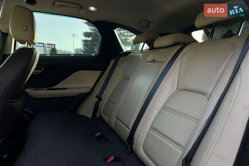 Внедорожник / Кроссовер Jaguar F-Pace 2017 в Львове