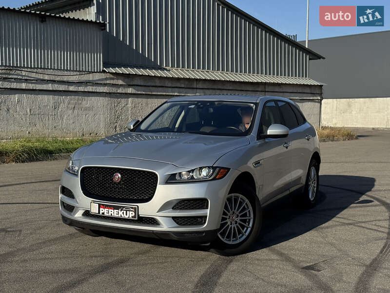Внедорожник / Кроссовер Jaguar F-Pace 2017 в Киеве
