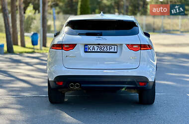 Позашляховик / Кросовер Jaguar F-Pace 2017 в 