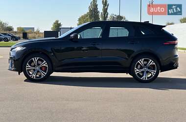 Внедорожник / Кроссовер Jaguar F-Pace 2023 в 