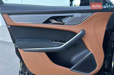 Внедорожник / Кроссовер Jaguar F-Pace 2023 в 