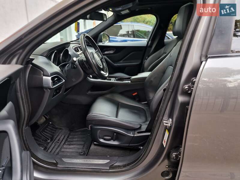 Внедорожник / Кроссовер Jaguar F-Pace 2016 в Одессе