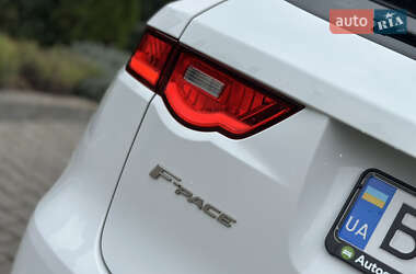 Внедорожник / Кроссовер Jaguar F-Pace 2018 в 