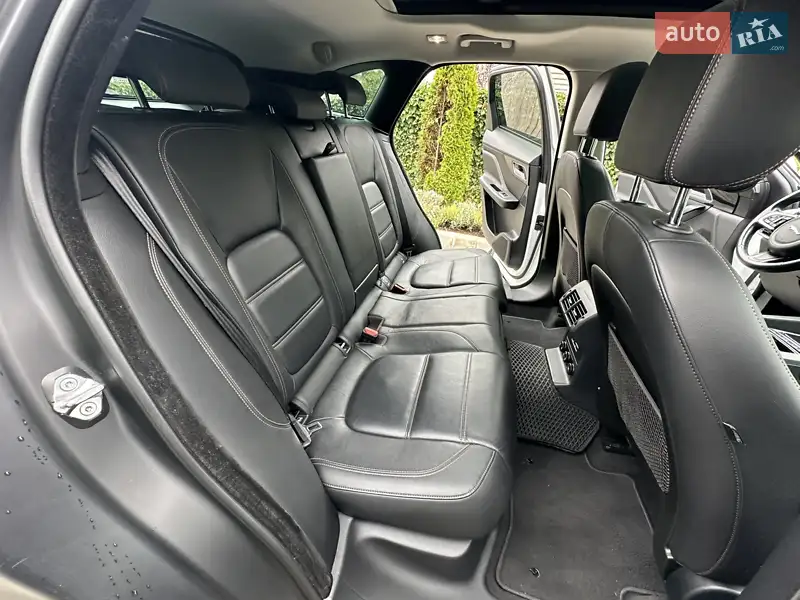 Jaguar F-Pace 2018 VIN SADCA2BN3JA284206 фото оголошення 32 з 103