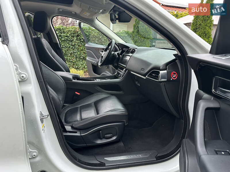 Внедорожник / Кроссовер Jaguar F-Pace 2018 в Одессе