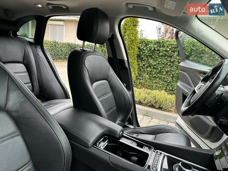 Внедорожник / Кроссовер Jaguar F-Pace 2018 в Одессе