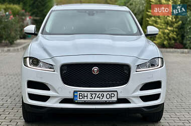 Внедорожник / Кроссовер Jaguar F-Pace 2018 в 