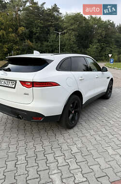 Позашляховик / Кросовер Jaguar F-Pace 2017 в 