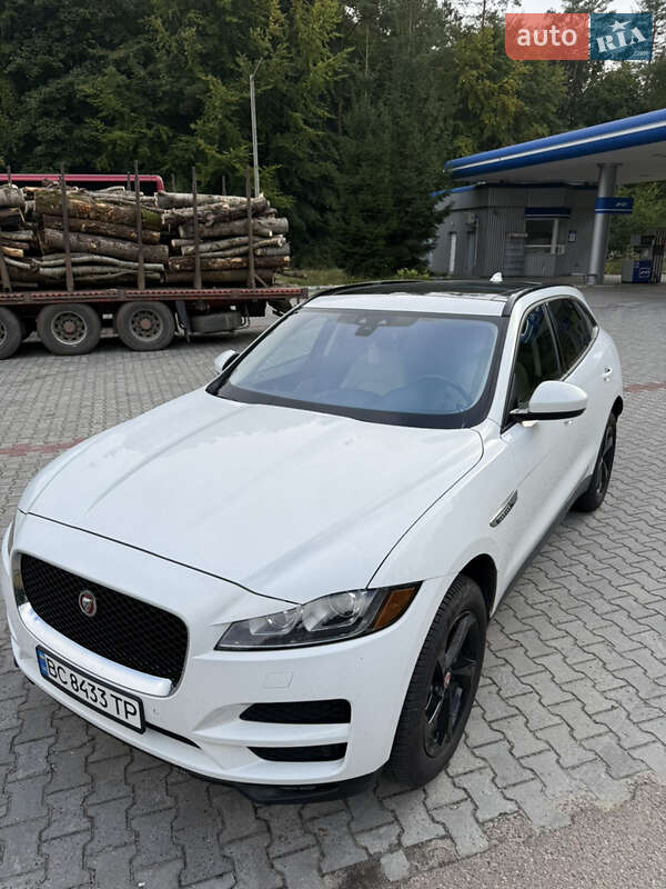 Позашляховик / Кросовер Jaguar F-Pace 2017 в Львові фото 8 Позашляховик / Кросовер Jaguar F-Pace 2017 в Львові