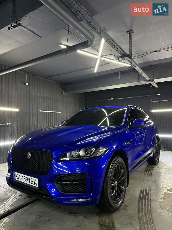 Позашляховик / Кросовер Jaguar F-Pace 2017 в 