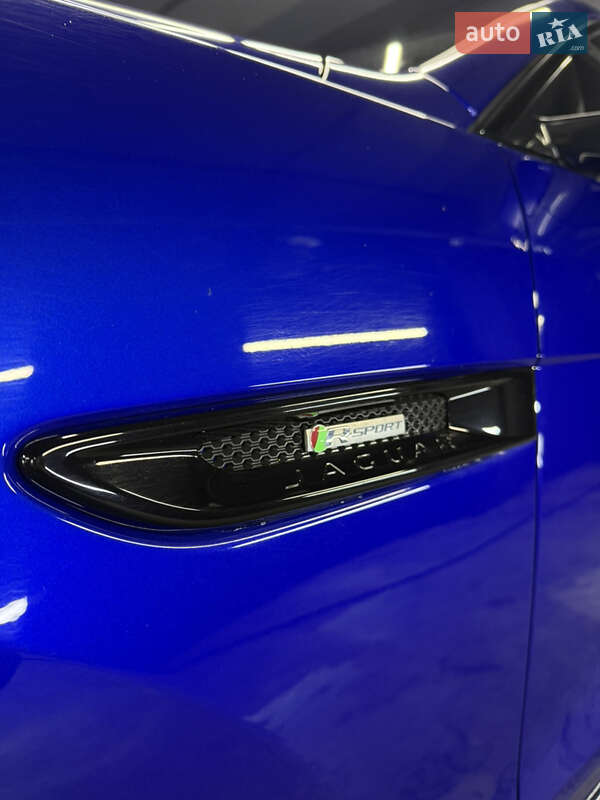 Позашляховик / Кросовер Jaguar F-Pace 2017 в Києві