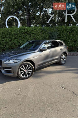 Позашляховик / Кросовер Jaguar F-Pace 2017 в Києві