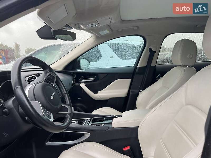 Внедорожник / Кроссовер Jaguar F-Pace 2019 в Киеве
