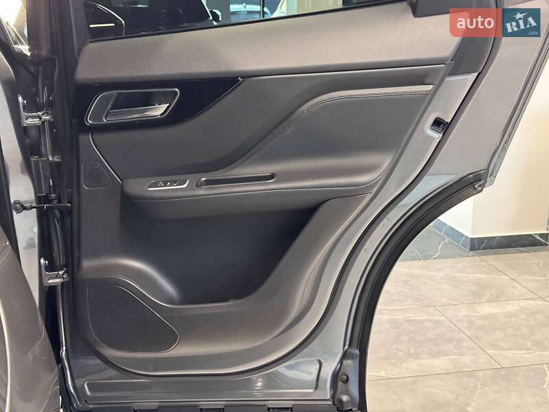 Позашляховик / Кросовер Jaguar F-Pace 2017 в Львові фото 34 Позашляховик / Кросовер Jaguar F-Pace 2017 в Львові