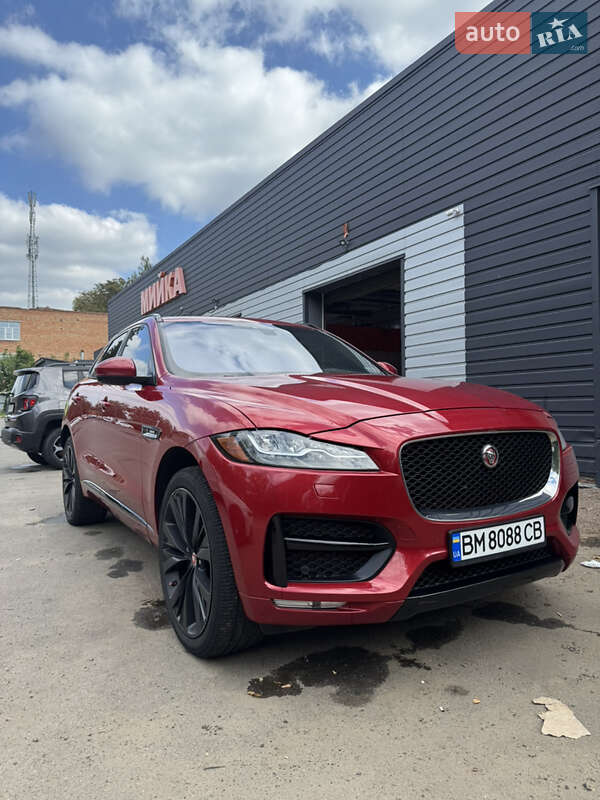 Jaguar F-Pace 2016