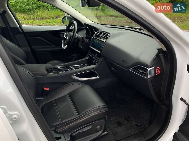 Позашляховик / Кросовер Jaguar F-Pace 2018 в Києві фото 21 Позашляховик / Кросовер Jaguar F-Pace 2018 в Києві