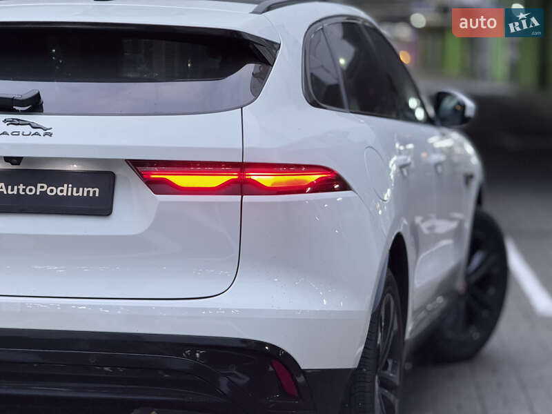 Внедорожник / Кроссовер Jaguar F-Pace 2022 в Киеве