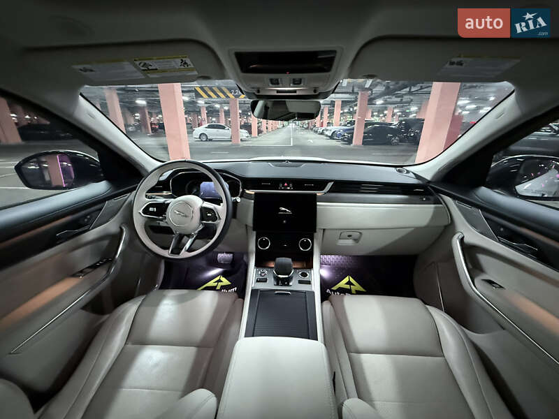 Внедорожник / Кроссовер Jaguar F-Pace 2022 в Киеве