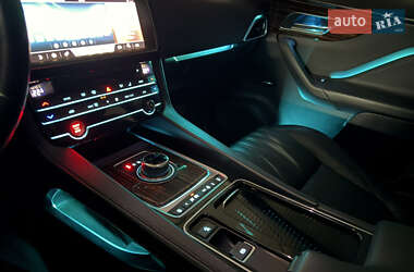 Внедорожник / Кроссовер Jaguar F-Pace 2017 в Киеве