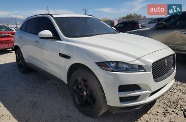 Позашляховик / Кросовер Jaguar F-Pace 2018 в  фото 4 Позашляховик / Кросовер Jaguar F-Pace 2018 в