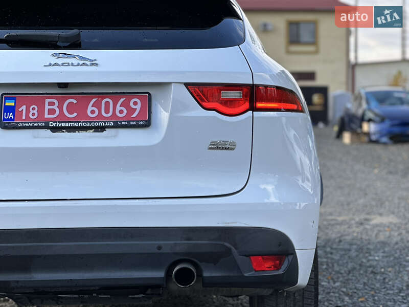 Внедорожник / Кроссовер Jaguar F-Pace 2017 в Луцке