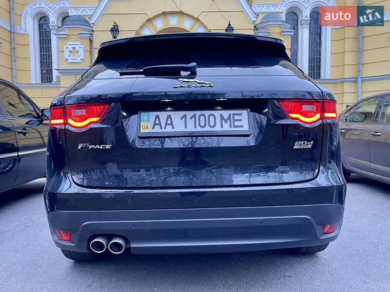Внедорожник / Кроссовер Jaguar F-Pace 2016 в Киеве