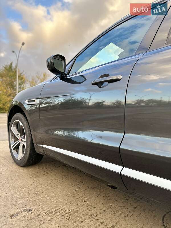 Позашляховик / Кросовер Jaguar F-Pace 2018 в Южноукраїнську фото 3 Позашляховик / Кросовер Jaguar F-Pace 2018 в Южноукраїнську
